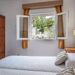 Rural El Refugio - Solo Adultos 3*
