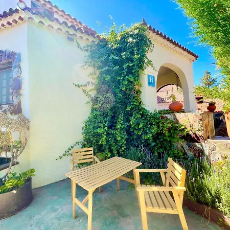 Rural El Refugio Hotel
