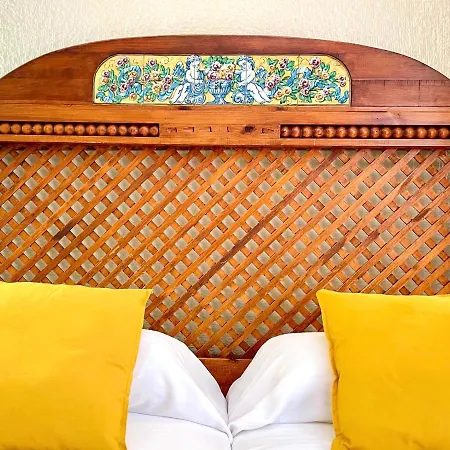 فندق Rural El Refugio - Adults Only 3*