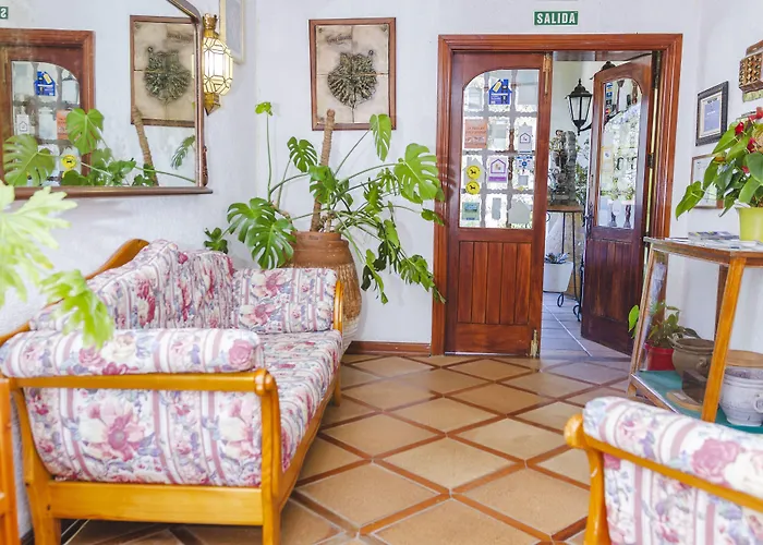 Rural El Refugio - Solo Adultos ホテル