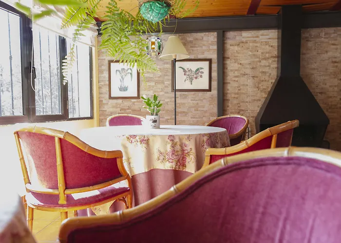 Rural El Refugio - Solo Adultos 3*